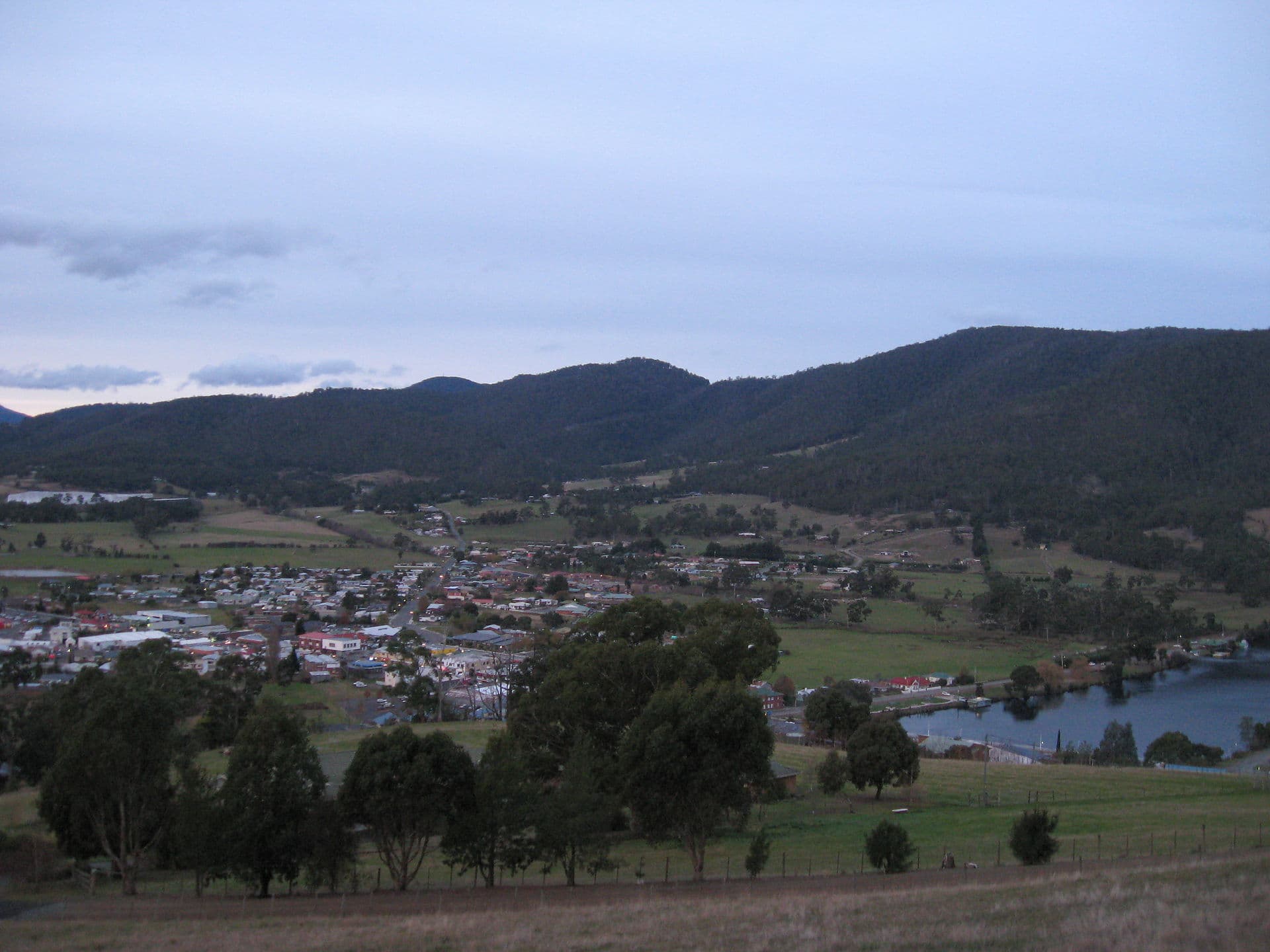 Is Huonville, TAS a good place to live?