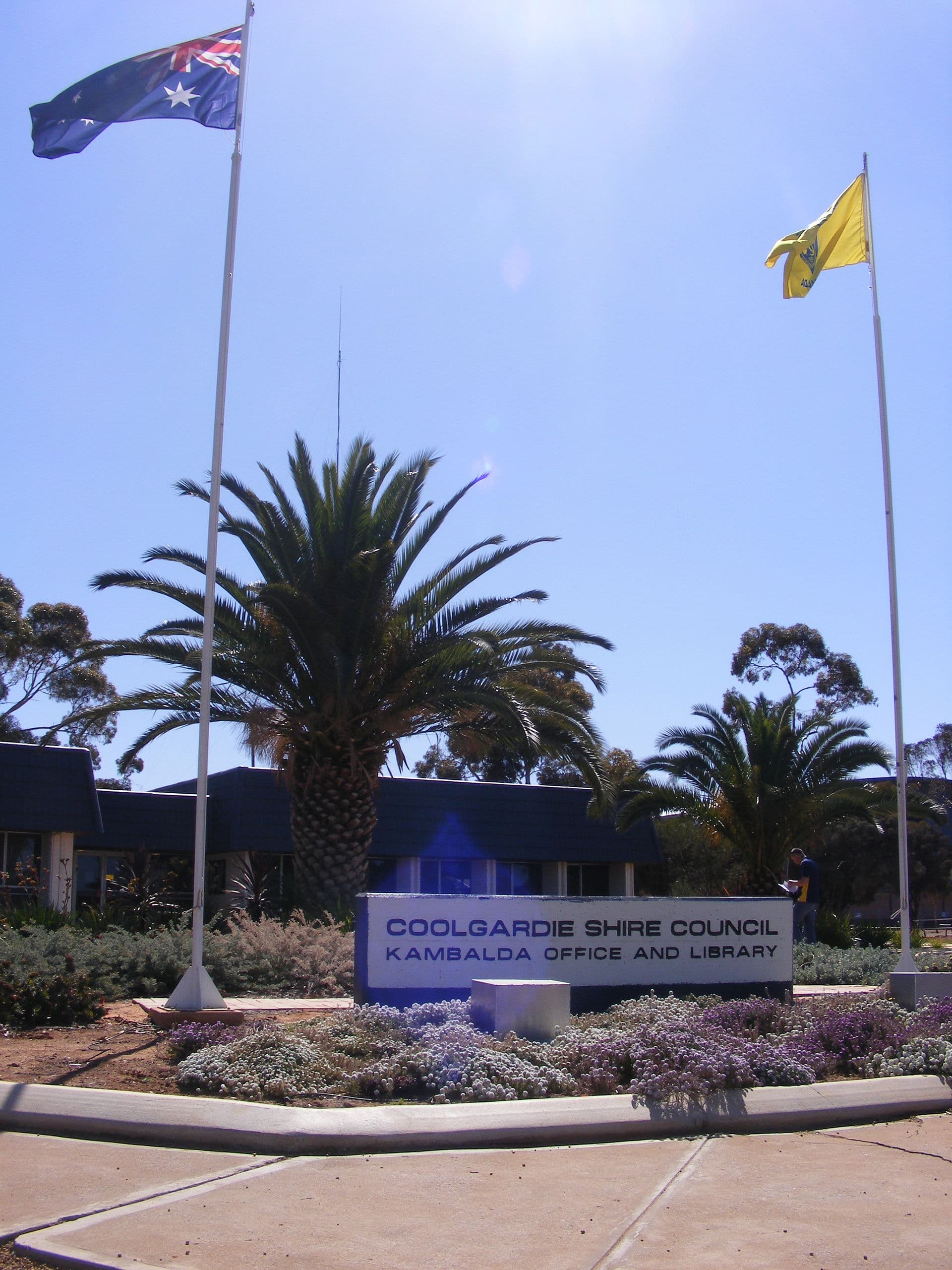 Is Kambalda East, WA a good place to live?